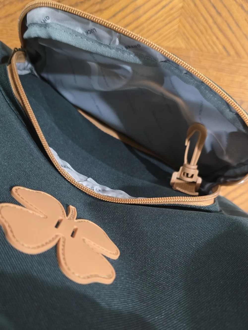 Lucky Brand classic lucky